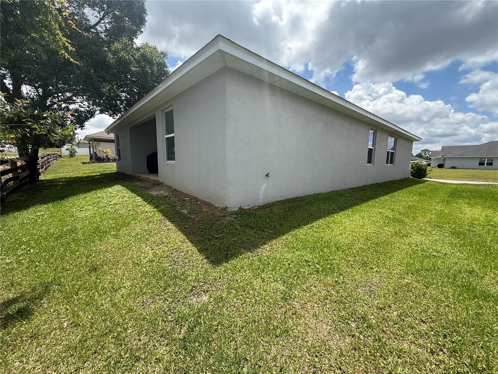 199 Northwest 45th Loop Ocala, FL 34475 - Photo 4 of 27