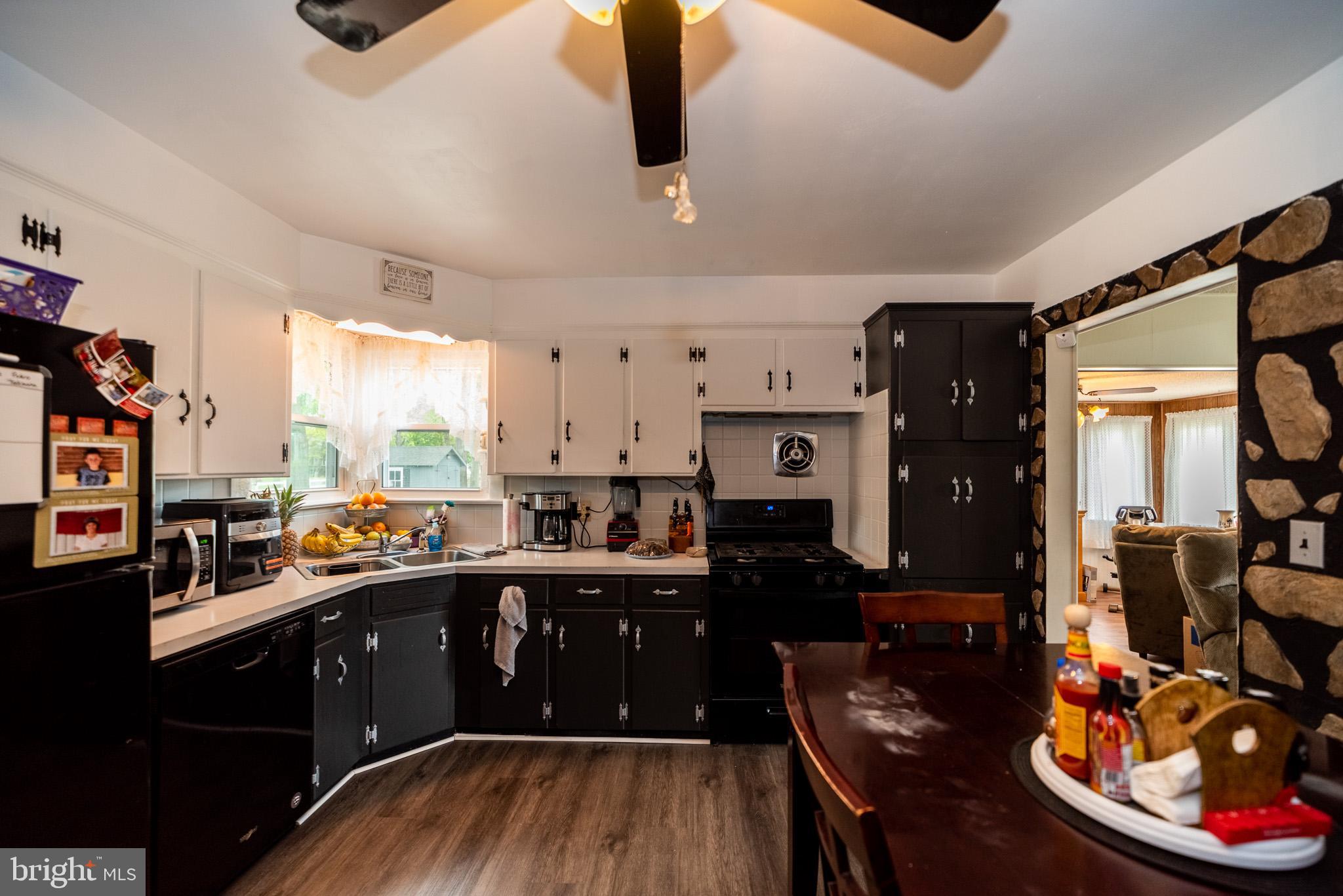 274 Wheat Road Vineland, NJ 08360 - Photo 11 of 28 Gallery Image 11
