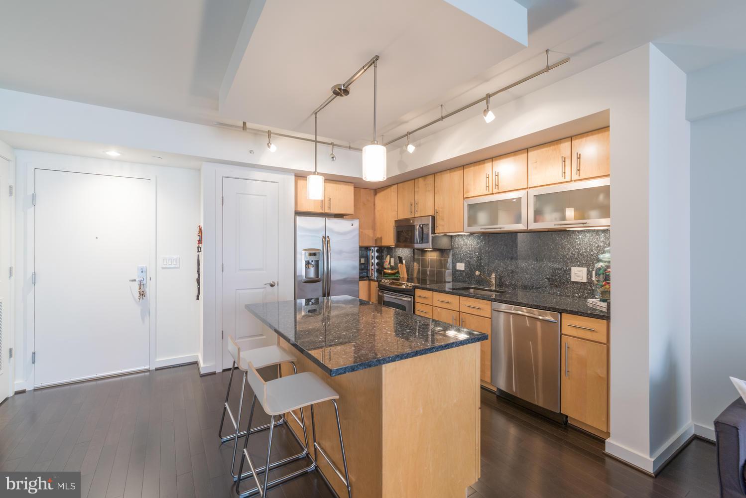 1025 First Street Southeast, Unit 702 Washington, DC 20003 - Photo 3 of 30 Kitchen