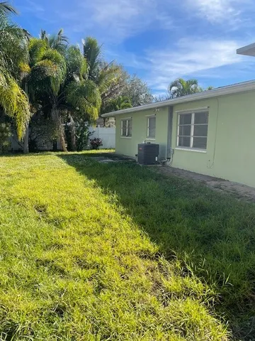 $2,200 | Undisclosed Address, Vero Beach, FL 32960