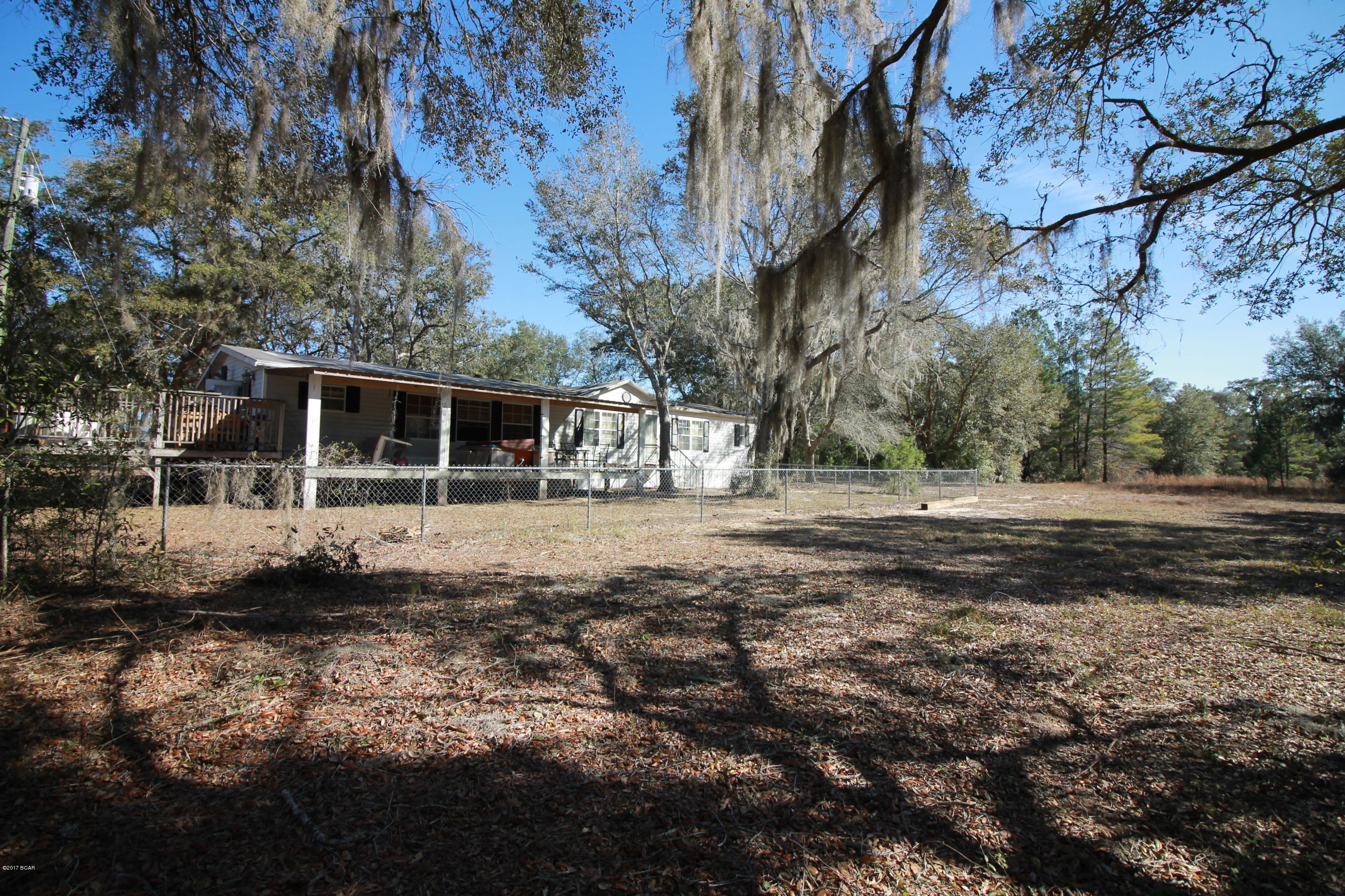3737 Hicks Lake Road Vernon, FL 32462 - Photo 2 of 28 Gallery Image 2