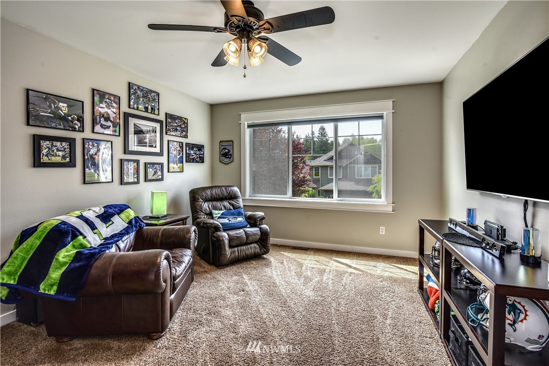 320 Shadow Place Southeast Renton, WA 98059 - Photo 12 of 27