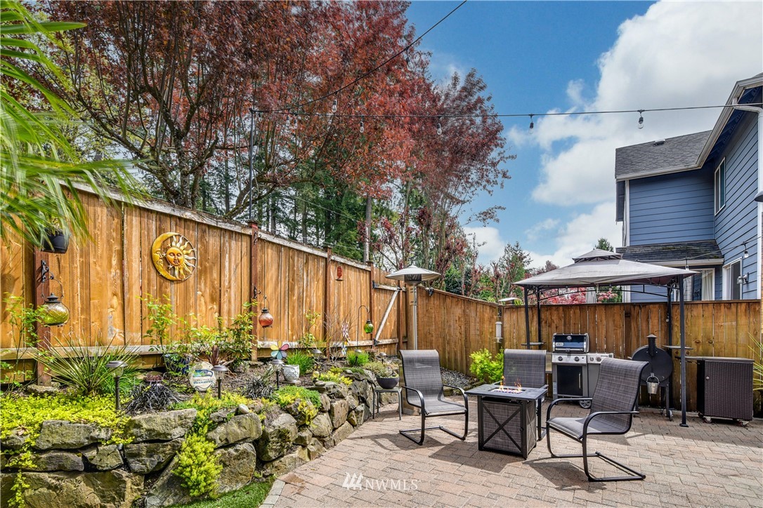 320 Shadow Place Southeast Renton, WA 98059 - Photo 22 of 27