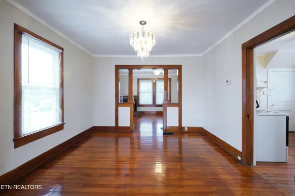 $299,900 | 304 West Lincoln Road, Alcoa, TN 37701