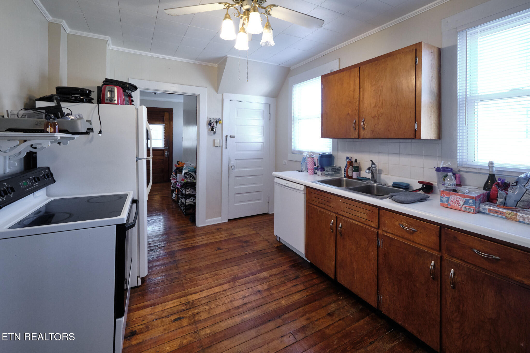 304 West Lincoln Road Alcoa, TN 37701 - Photo 19 of 55 304 W Lincoln Rd Alcoa, TN 16