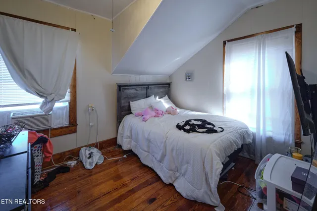 $299,900 | 304 West Lincoln Road, Alcoa, TN 37701