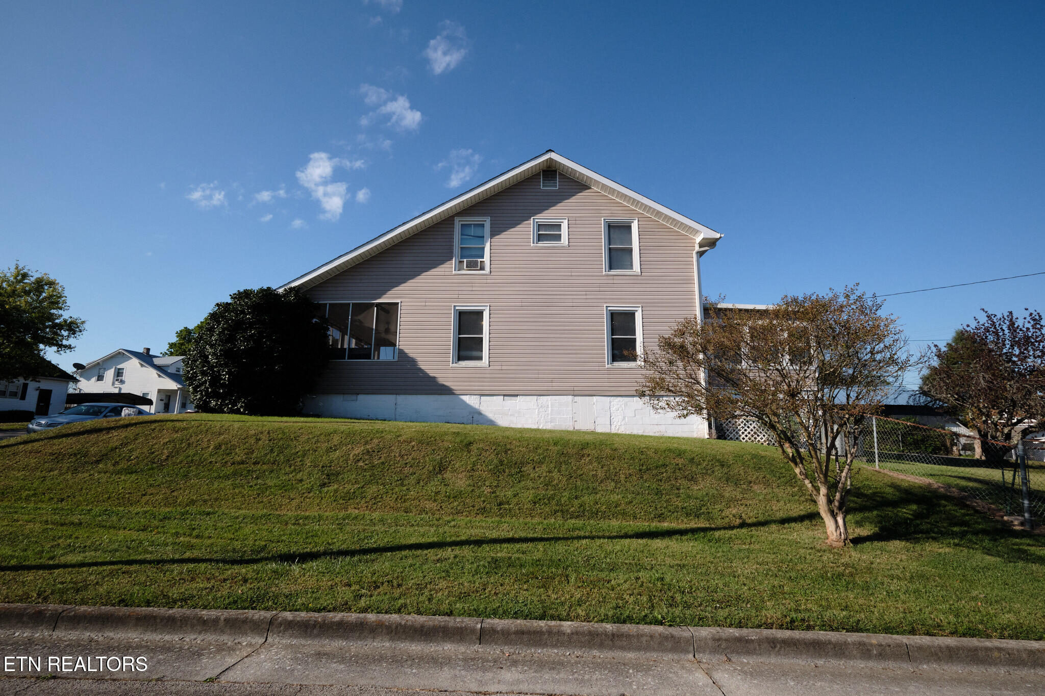 304 West Lincoln Road Alcoa, TN 37701 - Photo 42 of 55 304 W Lincoln Rd Alcoa, TN 41