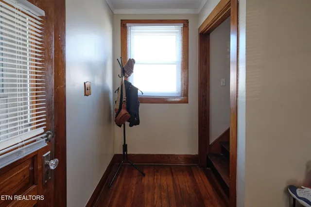 $299,900 | 304 West Lincoln Road, Alcoa, TN 37701