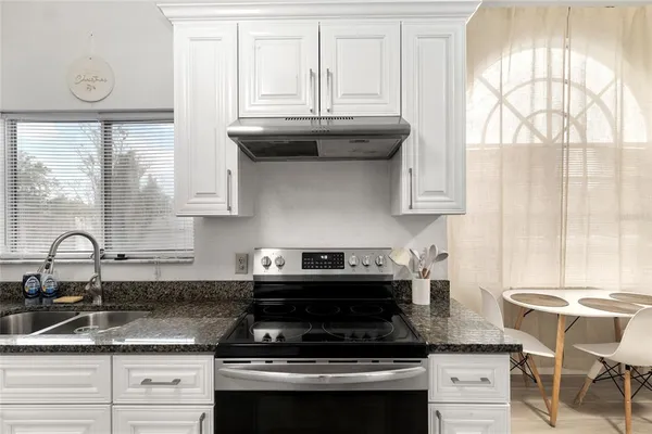 $274,900 | 306 Oak Track Radiel, Ocala, FL 34472