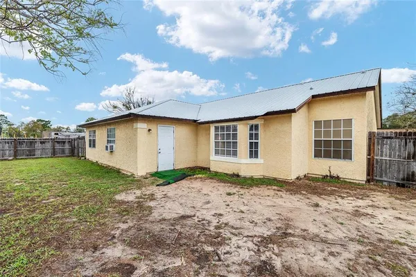 $274,900 | 306 Oak Track Radiel, Ocala, FL 34472