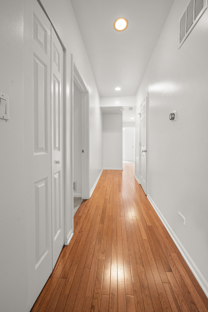 1414 South Halsted Street, Unit 2B Chicago, IL 60607 - Photo 13 of 31 Gallery Image 13