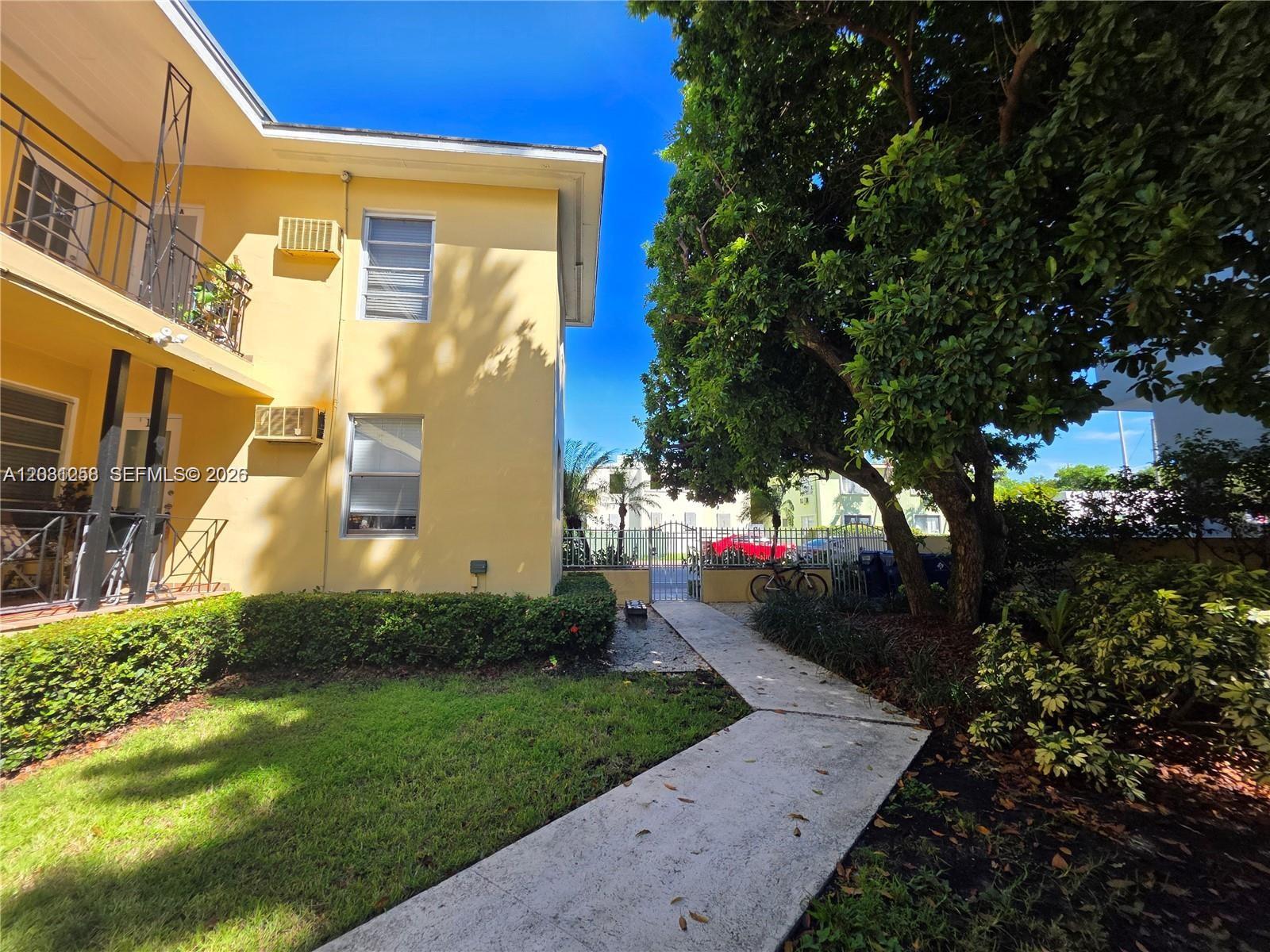 8024 Harding Avenue, Unit 1A Miami Beach, FL 33141 - Photo 18 of 19