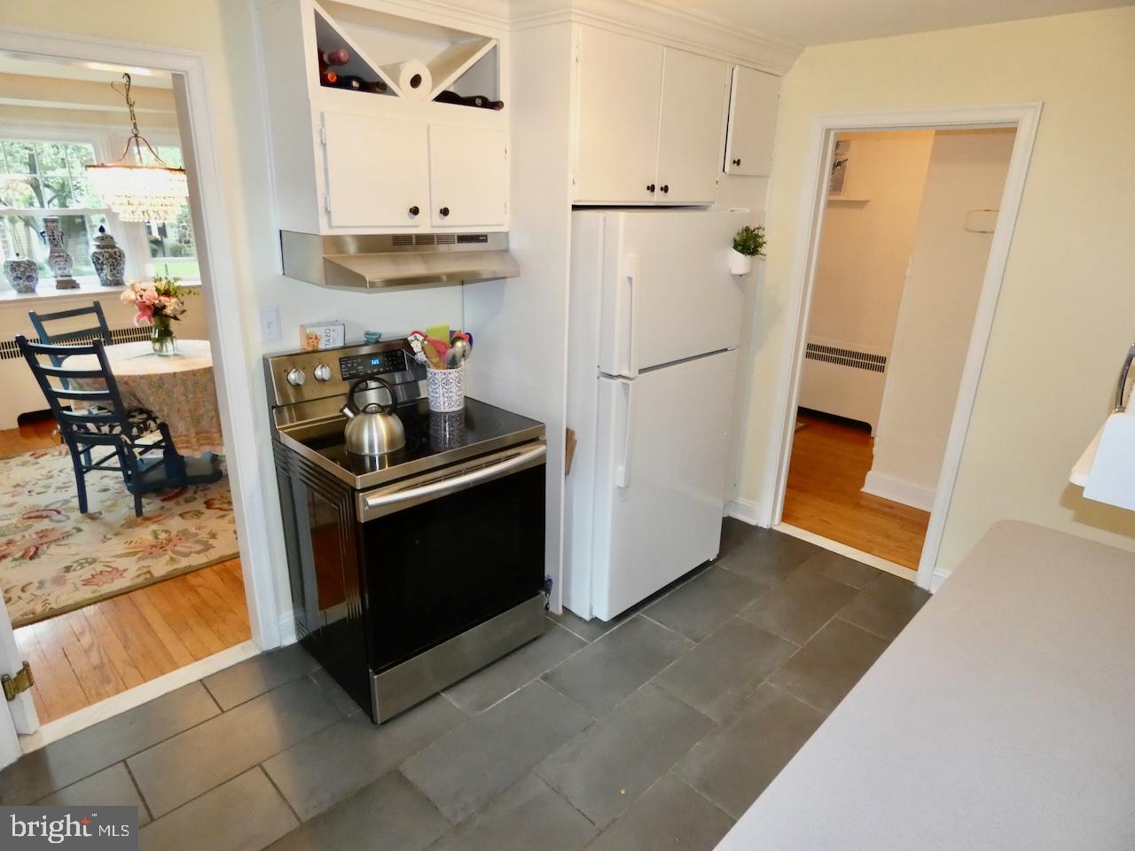 206 N Road Wilmington, DE 19809 - Photo 20 of 75 Updated Kitchen