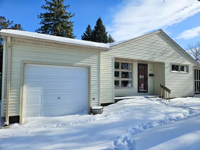 $165,000 | 308 Maple Avenue South, Thief River Falls, MN 56701