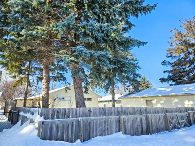 $165,000 | 308 Maple Avenue South, Thief River Falls, MN 56701