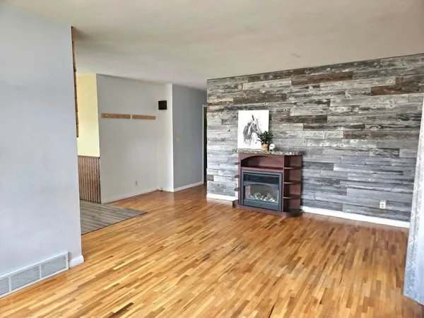 $165,000 | 308 Maple Avenue South, Thief River Falls, MN 56701