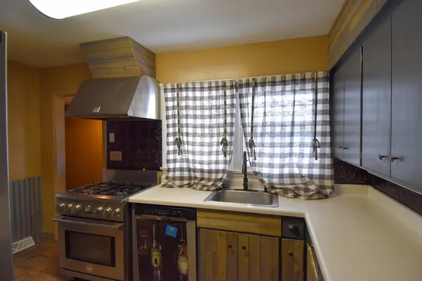 $165,000 | 308 Maple Avenue South, Thief River Falls, MN 56701