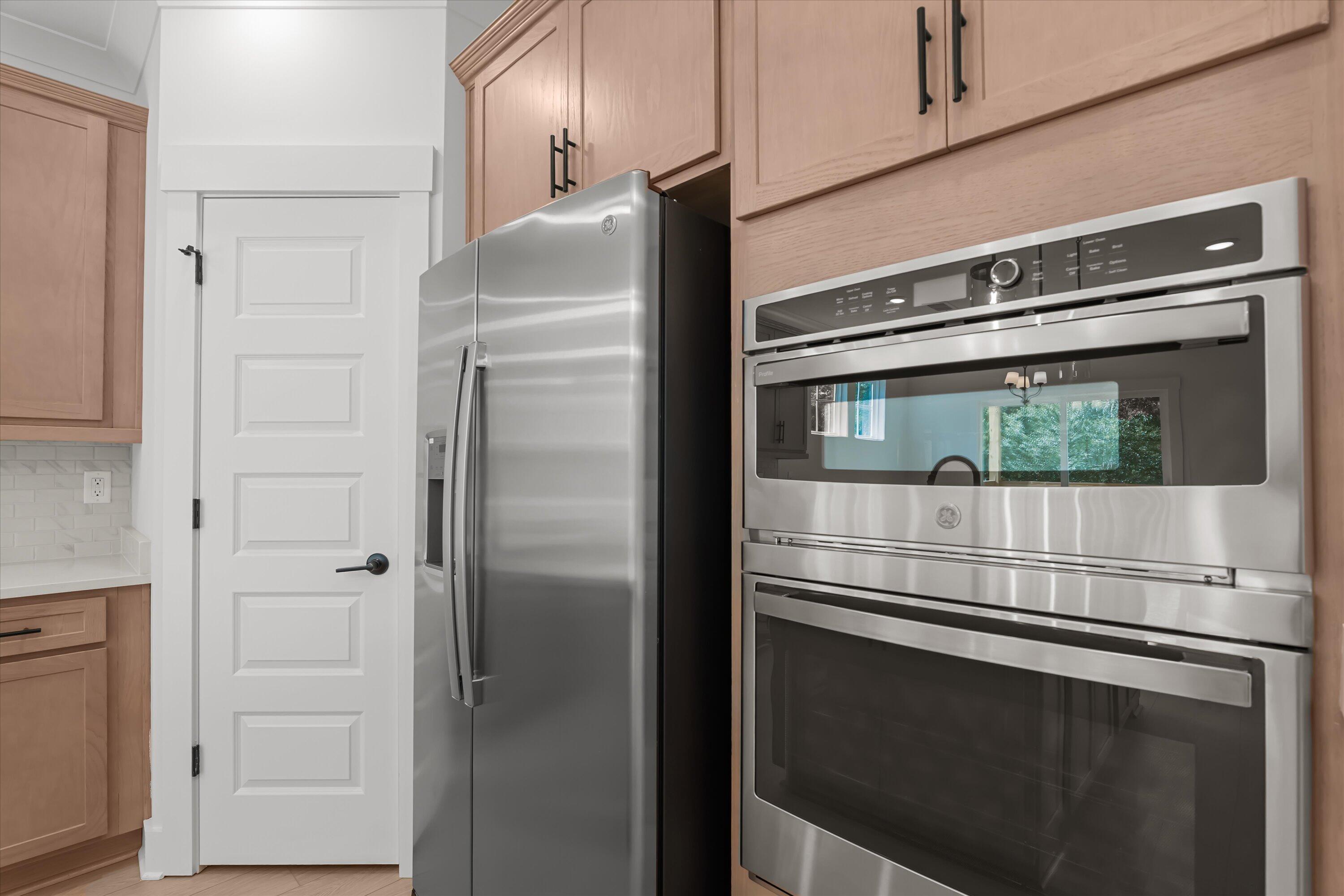 433 True Cedar Way Aiken, SC 29803 - Photo 26 of 43 Stock photo kitchen