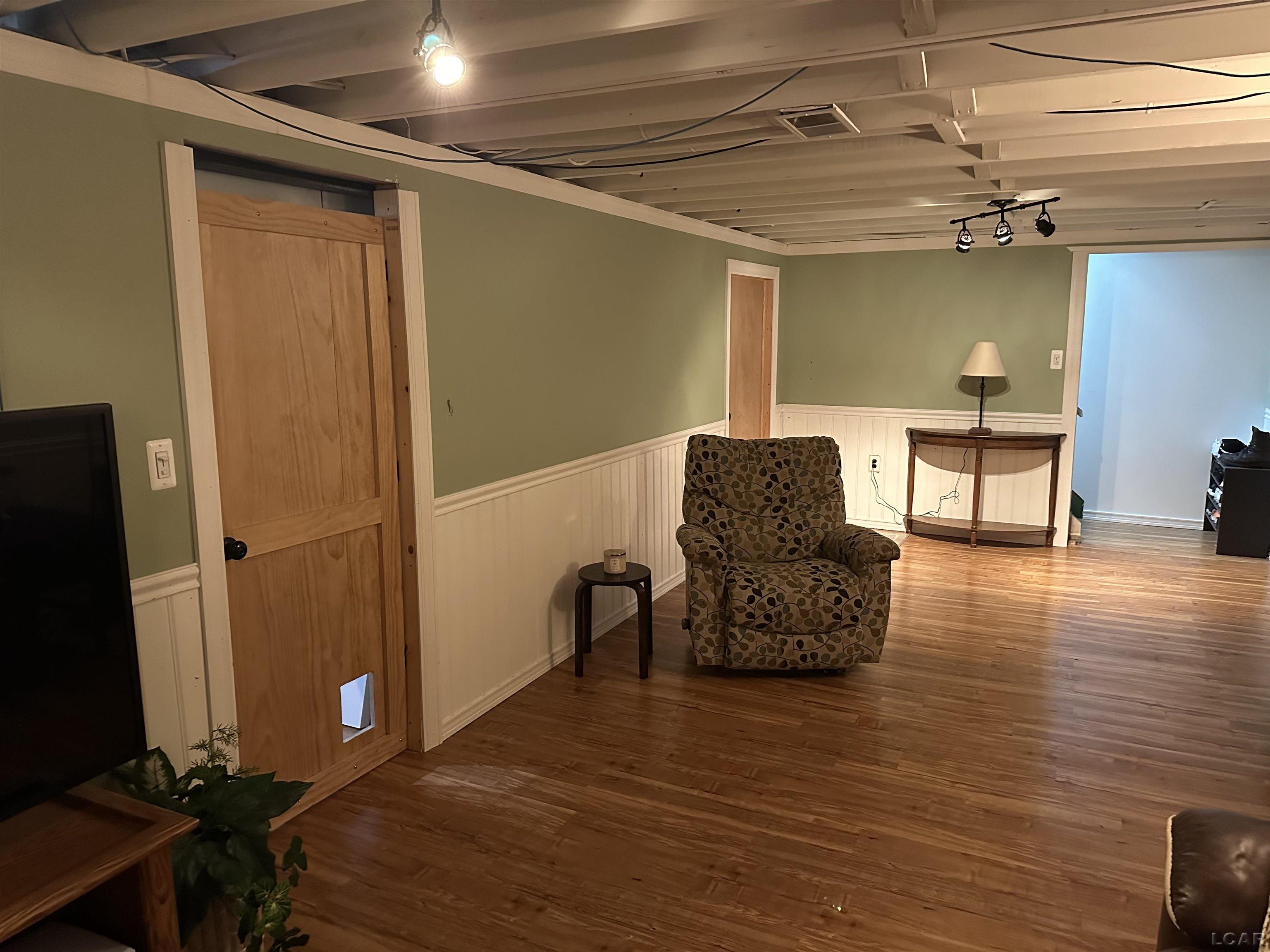 25468 Reeck Road Trenton, MI 48183 - Photo 39 of 49 50114961-41.JPG