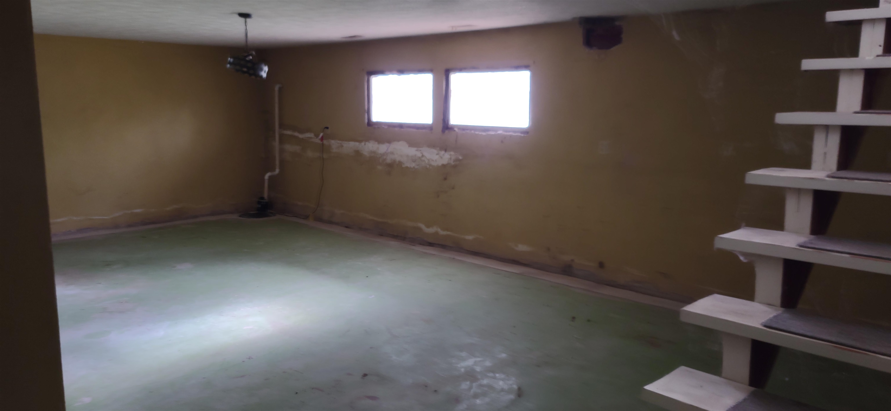 6353 Graydon Road Rockford, IL 61109 - Photo 13 of 16 Gallery Image 13