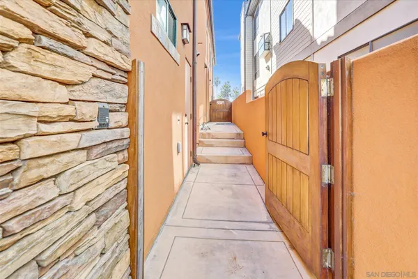 $4,999,000 | 2636 Strandway, San Diego, CA 92109