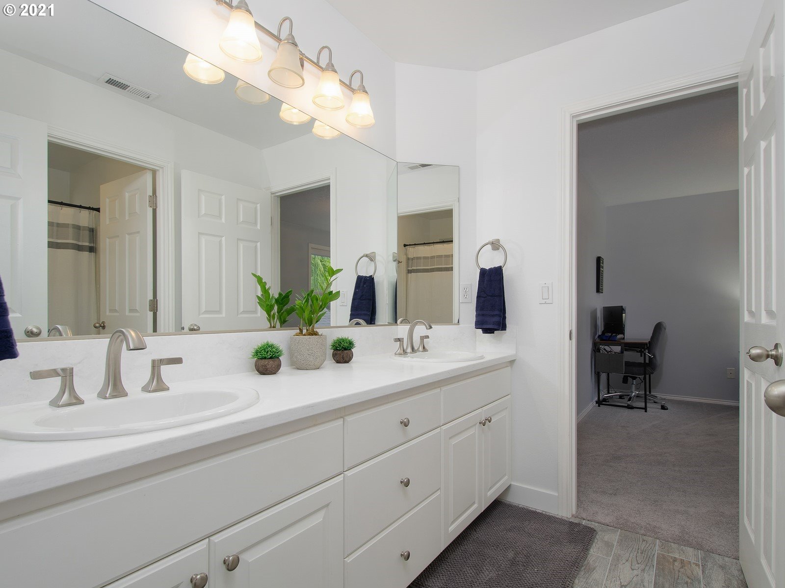 2510 Northeast 161st Street Ridgefield, WA 98642 - Photo 21 of 32 Gallery Image 21