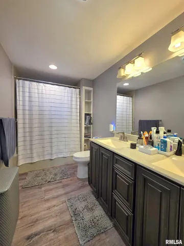 $169,000 | 503 Albers Street, Golden, IL 62339