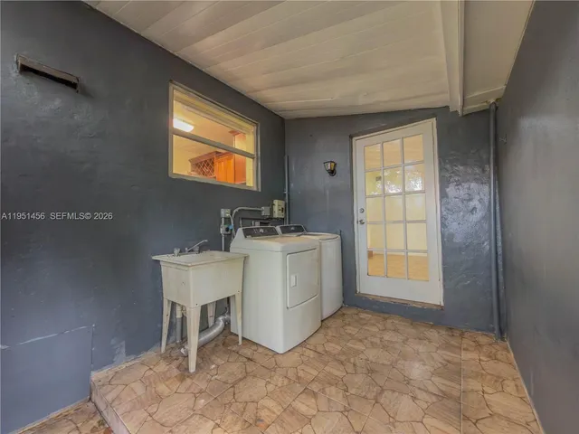 $959,000 | 410 Pinecrest Drive, Miami Springs, FL 33166