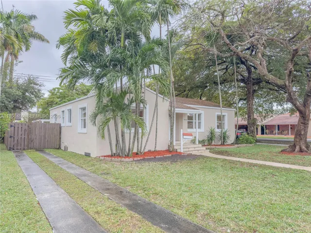 $959,000 | 410 Pinecrest Drive, Miami Springs, FL 33166