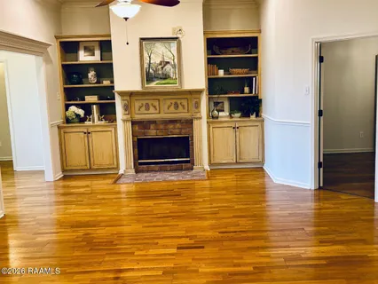 $230,000 | 106 Queensford Way, Youngsville, LA 70592