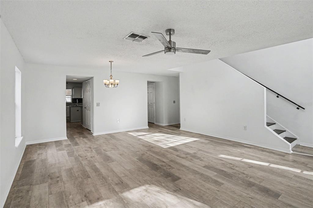 10317 Frog Pond Drive Riverview, FL 33569 - Photo 9 of 41