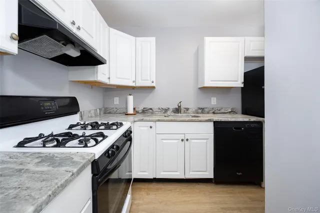 $250,000 | 6 Yew Court, Unit A, Fishkill, NY 12524