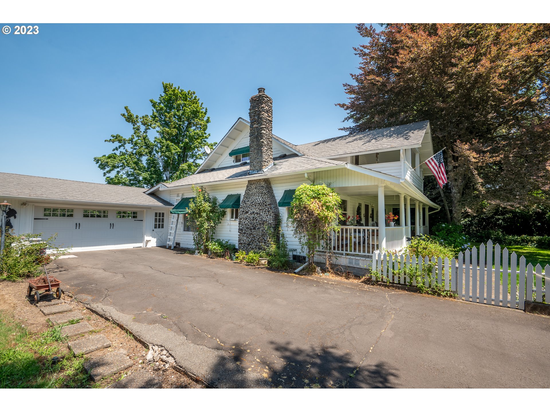 8428 Thurston Road Springfield, OR 97478 - Photo 3 of 41 Gallery Image 3