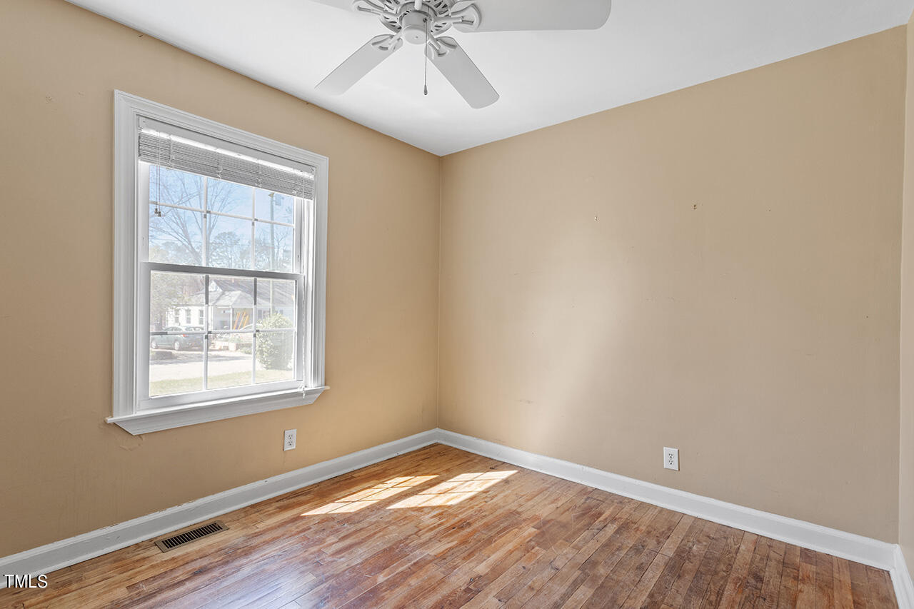209 Myers Avenue Raleigh, NC 27604 - Photo 14 of 24 209 Myers Avenue_32
