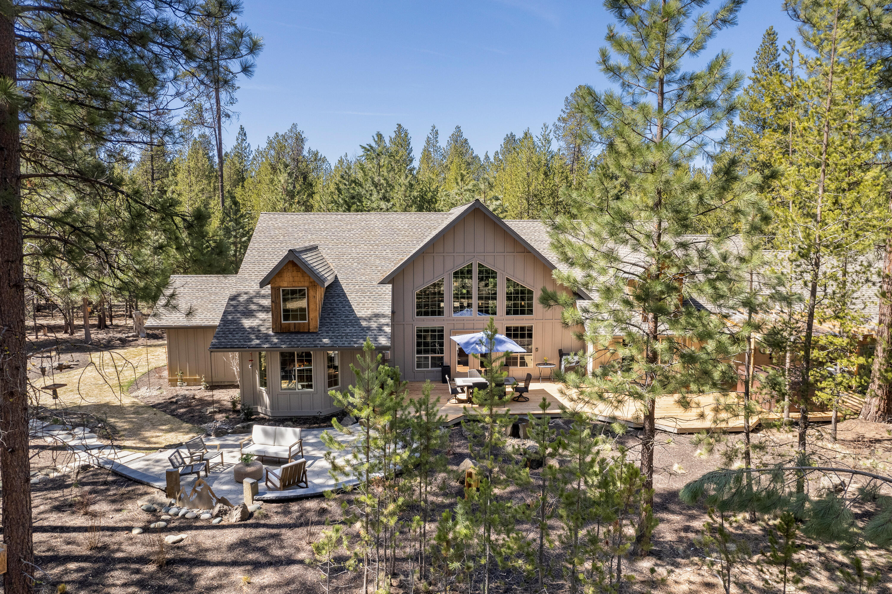 55420 Huntington Road Bend, OR 97707 - Photo 4 of 52 DJI_0157