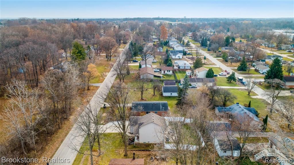 2634 Simpson Drive Rochester Hills, MI 48309 - Photo 35 of 37