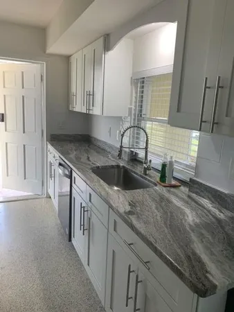 $2,000 | Undisclosed Address, Port St. Lucie, FL 34983