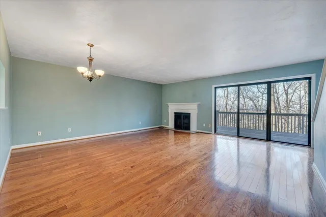 $1,900 | 3537 Londonderry Lane, Roanoke, VA 24018