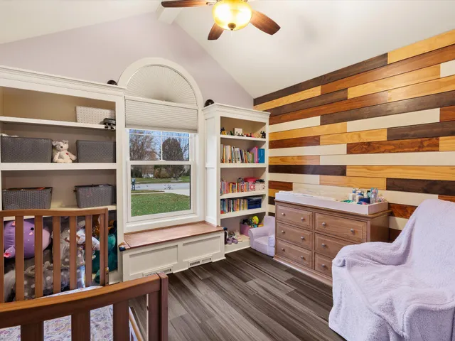 $419,900 | 8407 Heron Lake Road, St. John, IN 46373