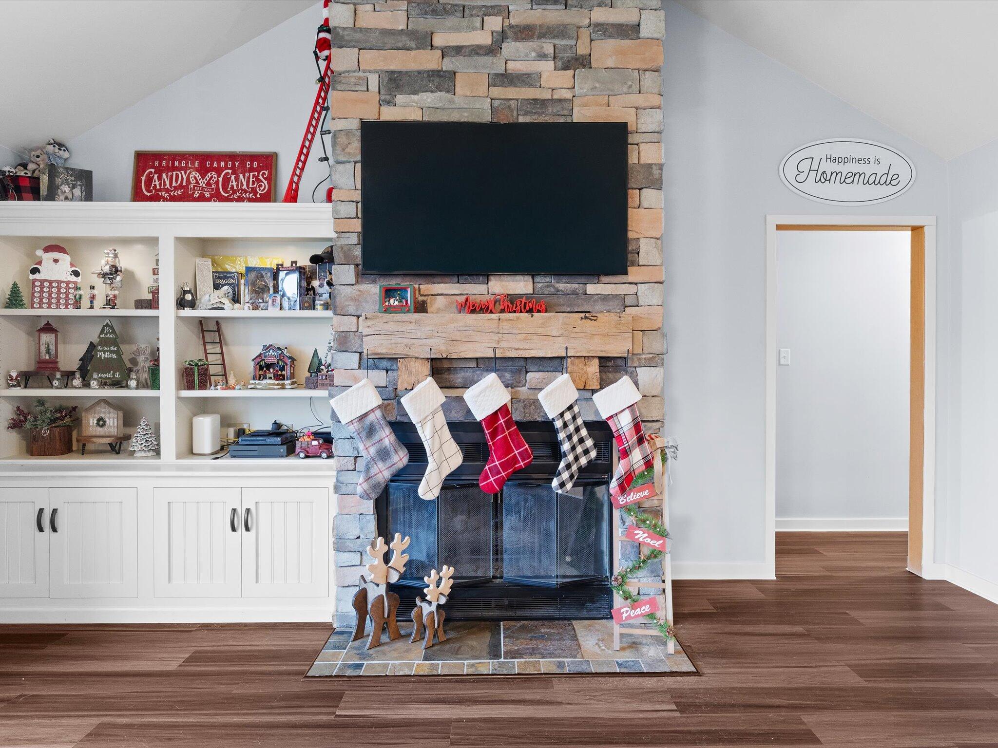 8407 Heron Lake Road St. John, IN 46373 - Photo 6 of 22 2048x1536