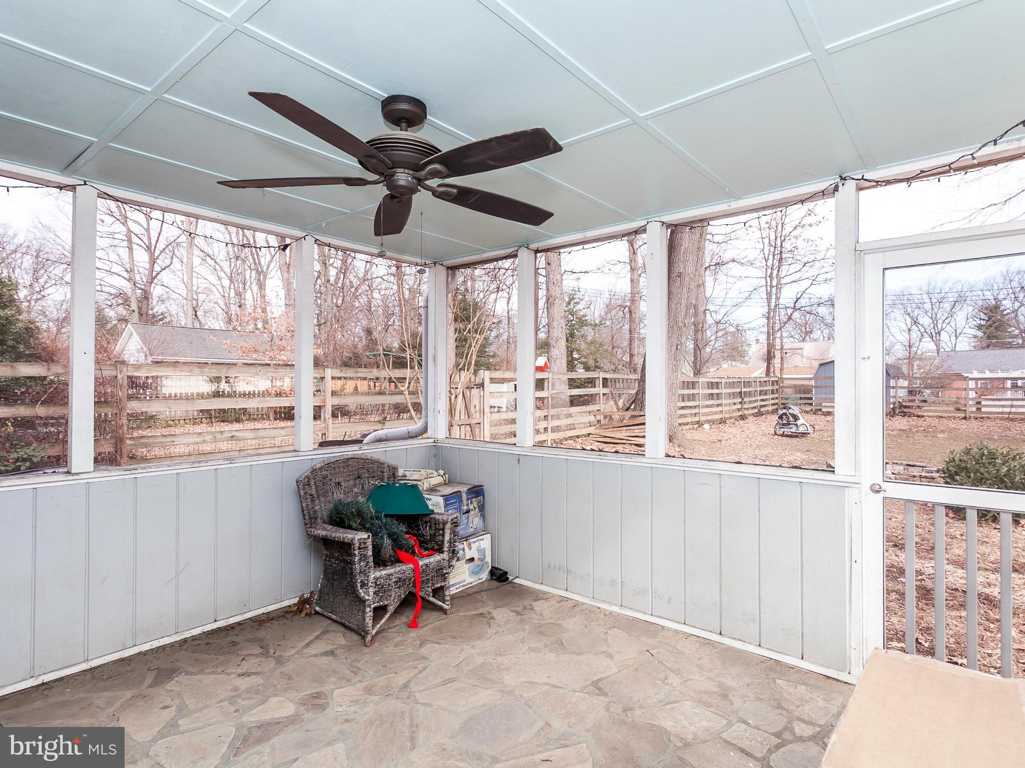 419 Rolling Rd. Catonsville, MD 21228 - Photo 21 of 24 Screened Porch