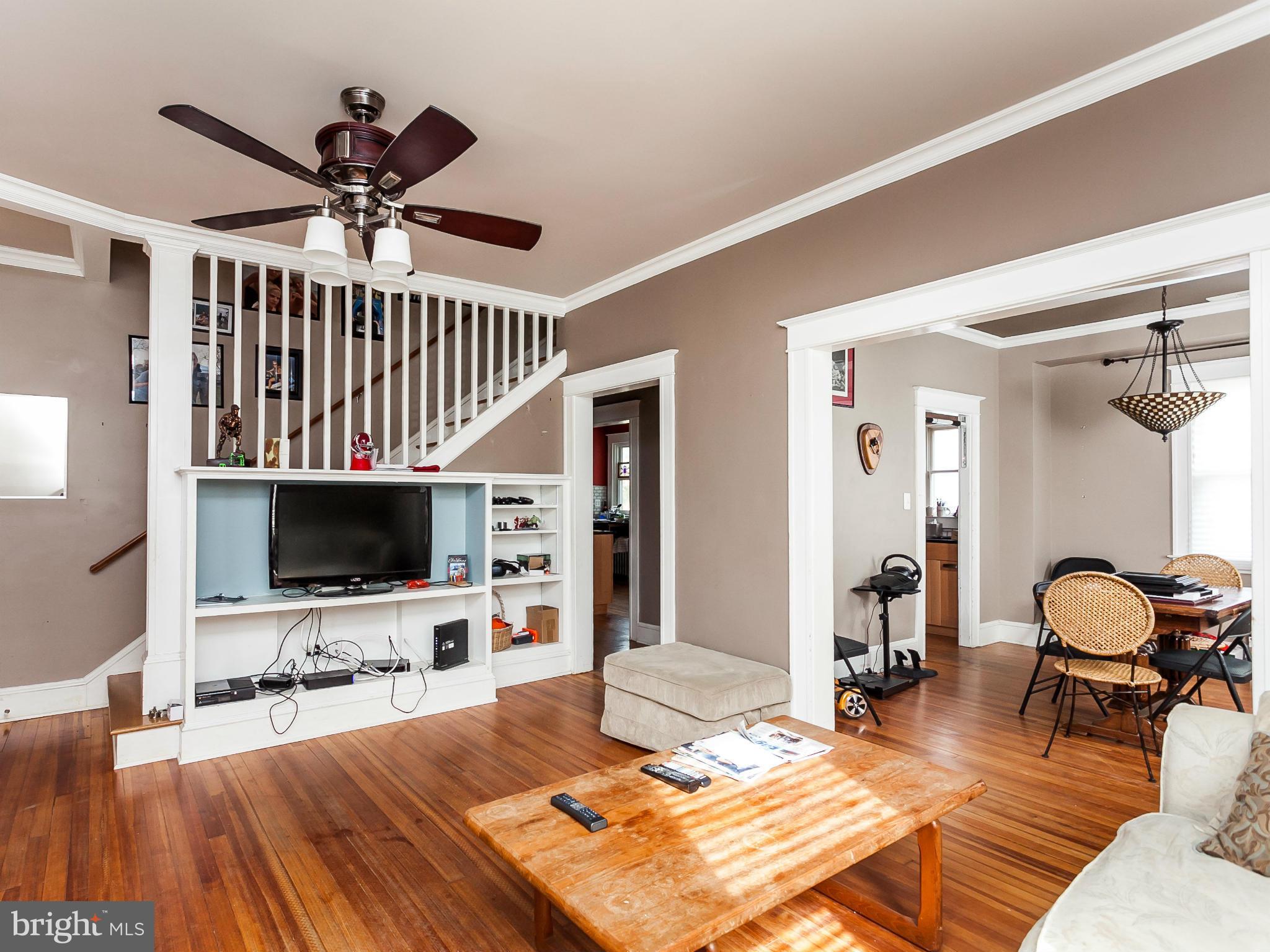 419 Rolling Rd. Catonsville, MD 21228 - Photo 5 of 24 Interior (General)
