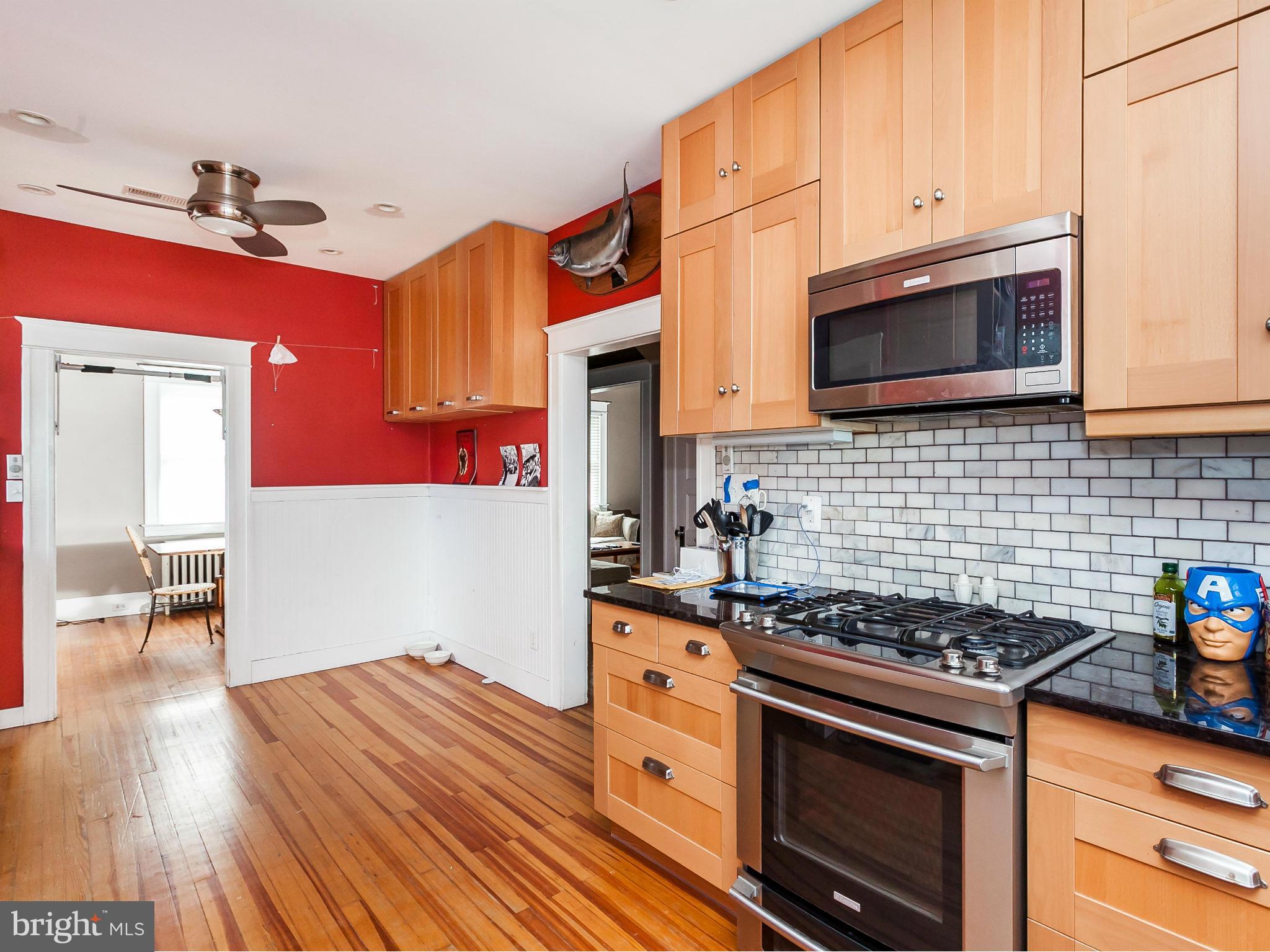 419 Rolling Rd. Catonsville, MD 21228 - Photo 10 of 24 Kitchen