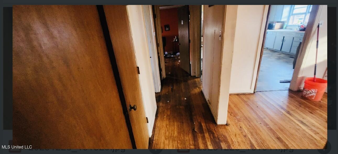 408 North Adams Street Iuka, MS 38852 - Photo 8 of 14 hall1