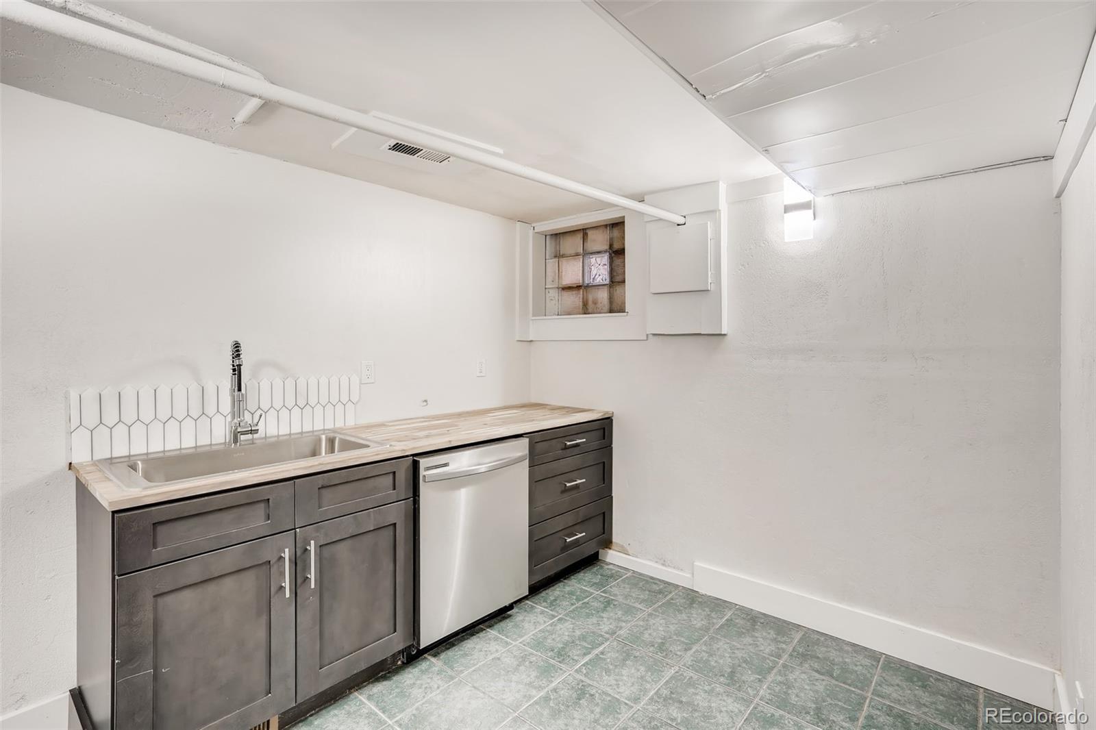 2551 York Street Denver, CO 80205 - Photo 26 of 36