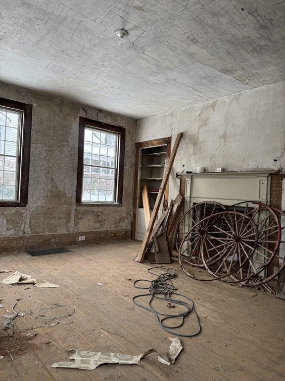 791 Main Street Ashby, MA 01431 - Photo 7 of 10