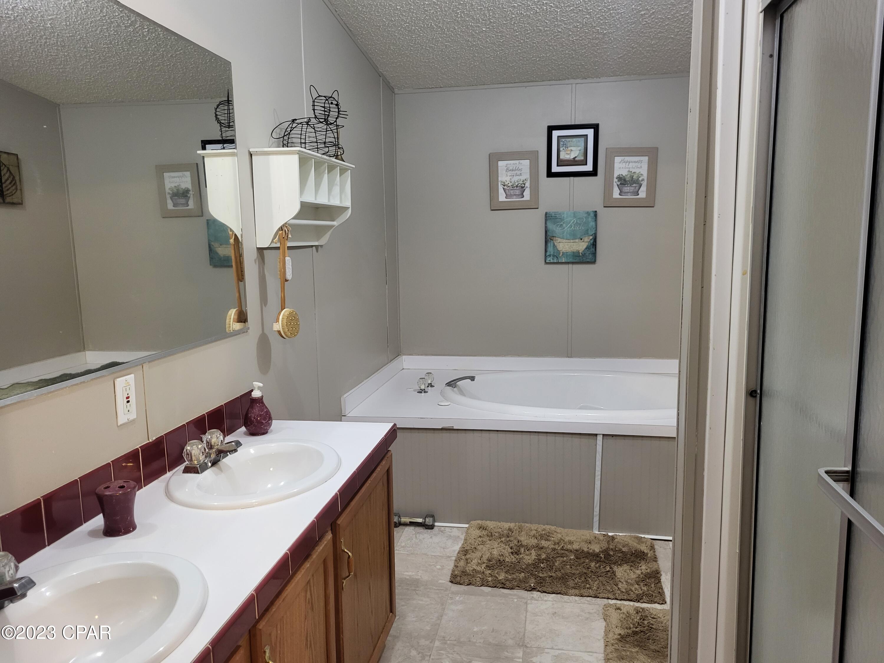 3788 Burbank Road Marianna, FL 32446 - Photo 9 of 19 Gallery Image 9