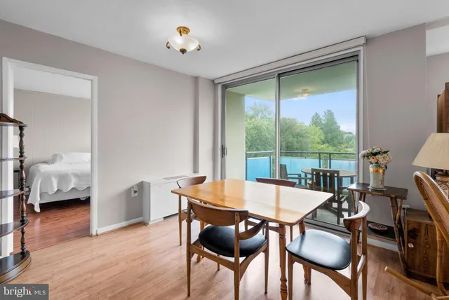 $249,999 | 10401 Grosvenor Place, Unit 413, Rockville, MD 20852