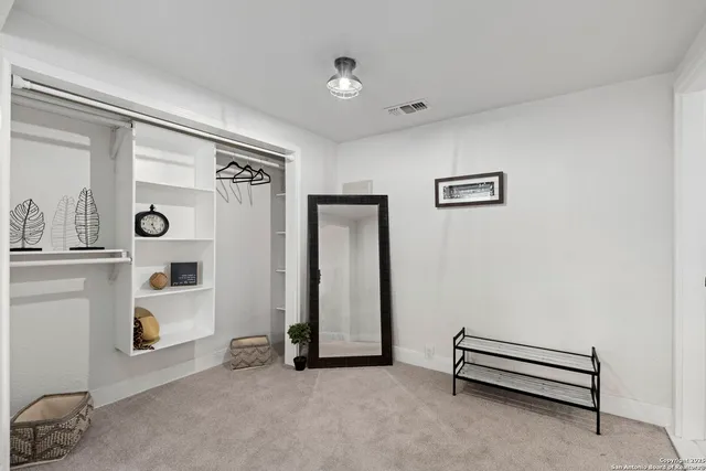 $1,750 | 200 Frost Street, San Antonio, TX 78201