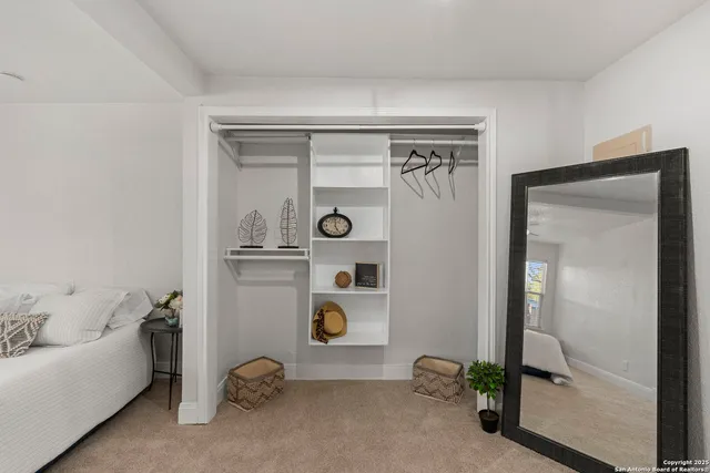 $1,750 | 200 Frost Street, San Antonio, TX 78201